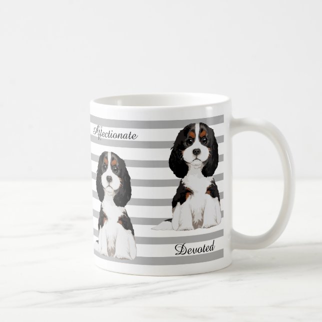 Unbekümmerte Königcharles Spaniel-illustrierte Kaffeetasse (Rechts)