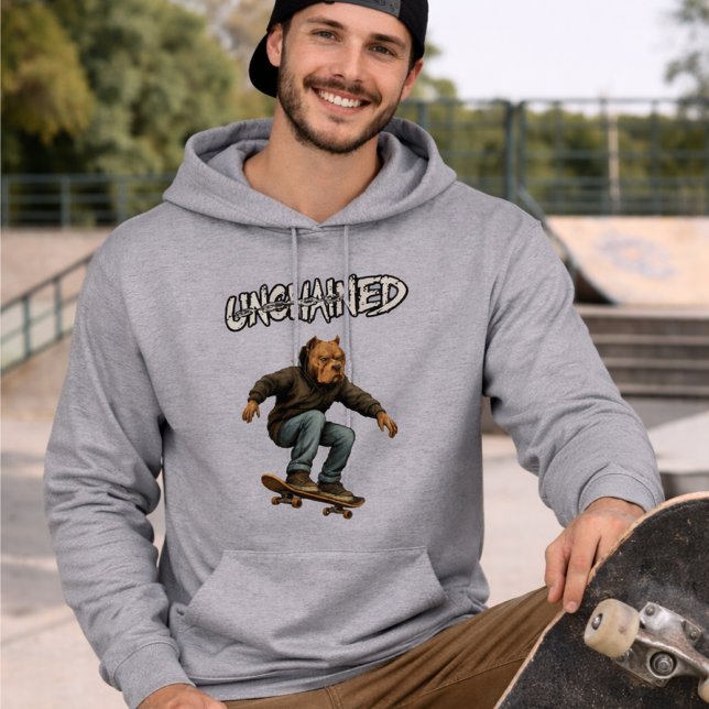 Unchained Skater Pitbull - Skateboarding Graphic Hoodie (Von Creator hochgeladen)