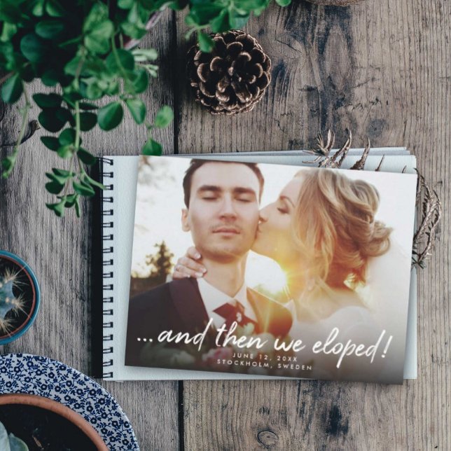 Und dann gingen wir Hochzeitsankündigung ein Ankündigungspostkarte (Von Creator hochgeladen)