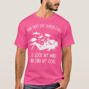 Und in das Wasser gehe ich, um meinen Mind-Taucher T-Shirt
