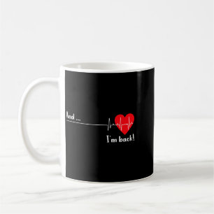 Und zurück Ekg Herzschlag für Kardiologe Herz Kaffeetasse
