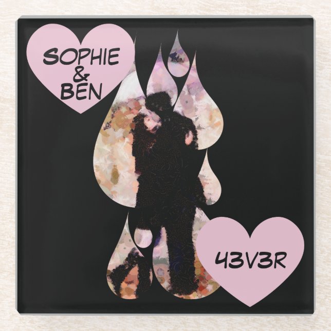 Under Umbrella: Romantic Couple Kissing in Rain Glasuntersetzer (Vorderseite)