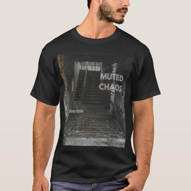 Underground Chaos Streetwear Unisex T-shirt  (Vorderseite)