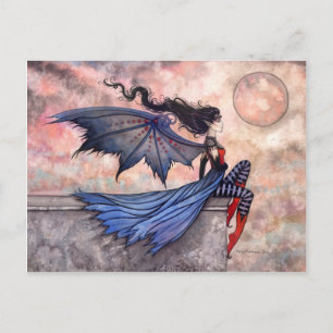 Une Carte Postale Gothique de Fée Vampire de Vent
