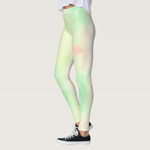 Une personne portant des leggings vert pastel avec