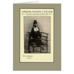 Une singularité vraie - un singe dans un costume