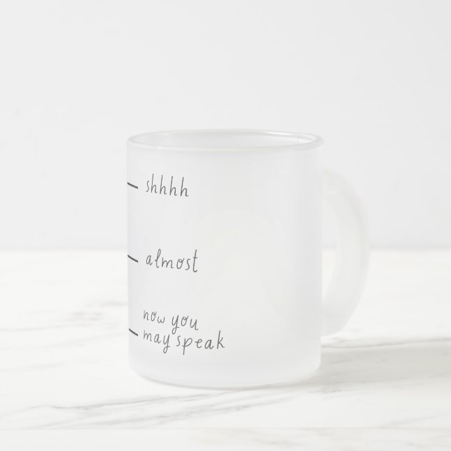 Une tasse amusante pour le premier café du matin (Devant droit)