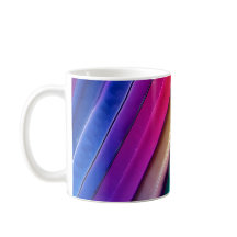 Une tasse aux couleurs vives et vives