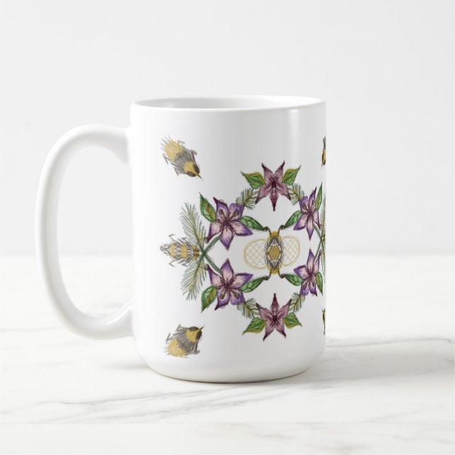 Une tasse avec fleurs et abeilles parfaites pour l (Gauche)