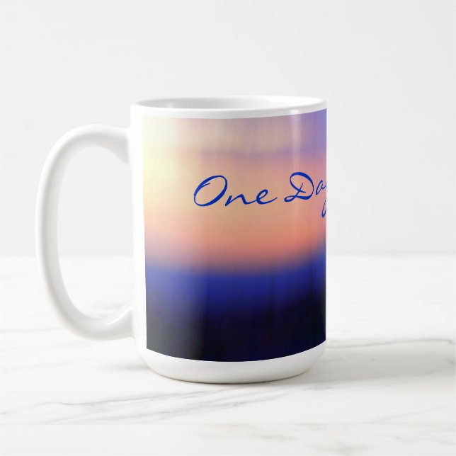 Une tasse de coucher du soleil de jour à la fois (Gauche)