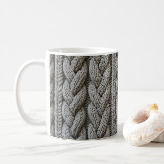 Une tasse en tissu tricoté