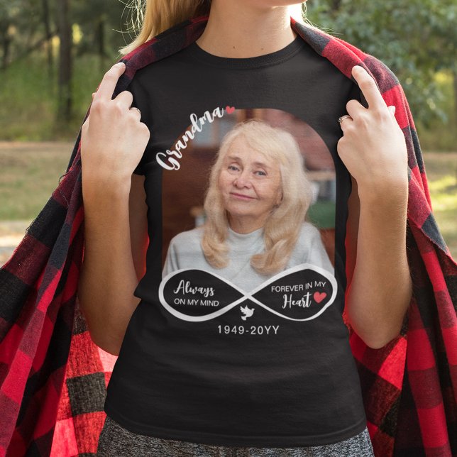 Unendlichkeit immer auf meinem Foto Oma Memorial T-Shirt (Von Creator hochgeladen)