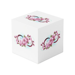 Unendlichkeit mit Sakura Blossom-Blume Würfel