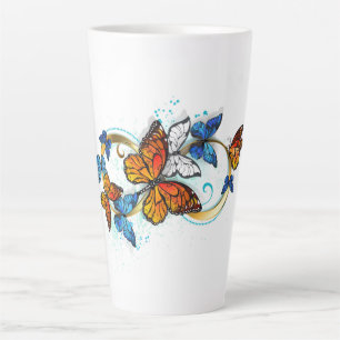 Unendlichkeit von Monarchfaltern Milchtasse