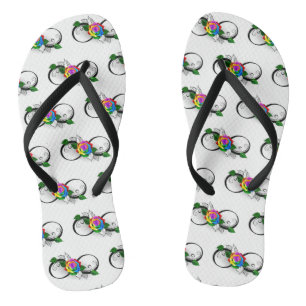 Unendlichkeitssymbol mit Rainbow-Rose Flip Flops