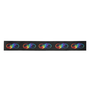 Unendlichkeitssymbol mit Regenbogenfeder Satinband