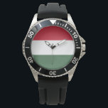 Ungarische Flagge Armbanduhr<br><div class="desc">Dieses Design zeigt die Nationalflagge Ungarns (auf Ungarisch Magyarország genannt), das ein Land in Mitteleuropa ist. Ungarn grenzt im Norden an die Slowakei, im Nordosten an die Ukraine, im Osten an Rumänien und im Südosten an Serbien, im Süden an Kroatien und Slowenien, im Südwesten an Österreich und im Westen an...</div>
