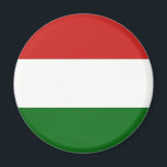 Ungarische Flagge Magnet<br><div class="desc">Die ungarische Flagge enthält nicht das ungarische Wappen,  aber das Wappen wird oft zu feierlichen Anlässen verwendet. #hungary #ungarian #budapest #patriotic</div>