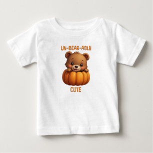 Ungebärlich Niedlicher Bär im Kürbisherbst Baby T-shirt