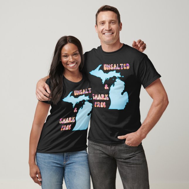 Ungesalzener Michigan ohne Haifischfisch T-Shirt (Unisex)