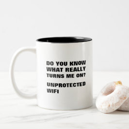 Ungeschütztes WiFi macht mich lustig Zweifarbige Tasse