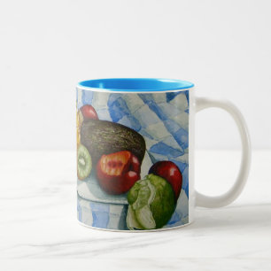 ungewöhnliches Bild von exotischen Früchten Zweifarbige Tasse
