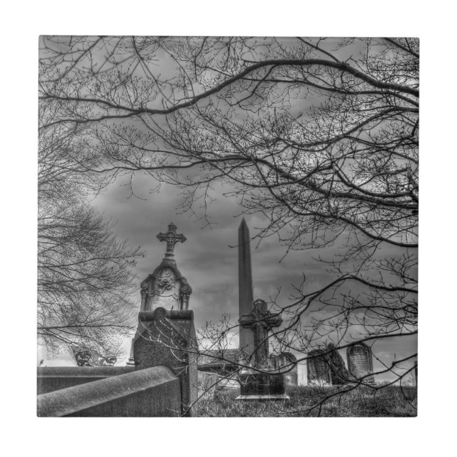 unheimlicher Friedhof Fliese (Vorderseite)