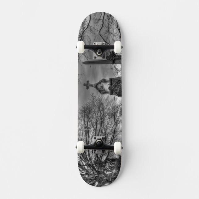 unheimlicher Friedhof Skateboard (Vorderseite)