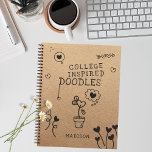Uni Inspiriert Doodles Funny Girl Personalisiert Notizbuch<br><div class="desc">Uni Inspiriert Doodles Funny Girly Personalisiert Notebook enthält den Text "Uni inspiriert Doodles" mit einer Vielzahl von mädchenhaften Liebe Herzdoodles auf einem Kraftpapier Hintergrund mit Ihrem personalisierten Namen unten. Personalisieren Sie den Text durch Bearbeiten in den bereitgestellten Textfeldern. Entwickelt für Sie von ©Evco Studio www.zazzle.com/store/evcostudio</div>