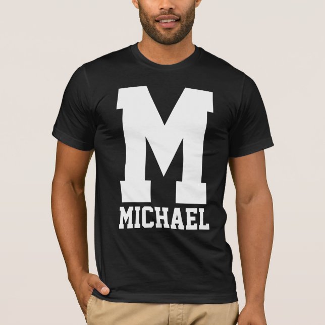 Uni-Letterman-Monogramm T-Shirt (Vorderseite)