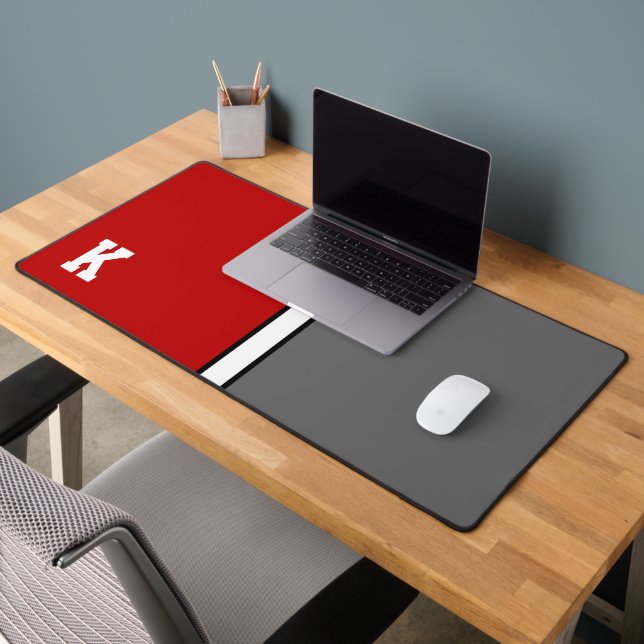 Uni Rot und Grau Monogramm Schreibtischunterlage (Büro 2)