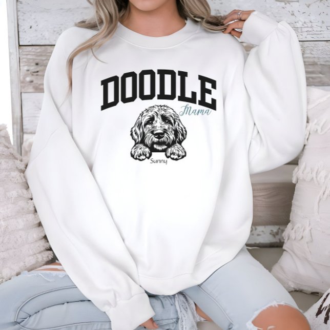 Uni Varsity Style Script Doodle Mama Sweatshirt (Von Creator hochgeladen)