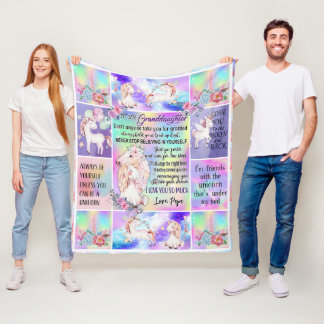 Unicorn, an meine Großtochter, individueller Opa Fleecedecke