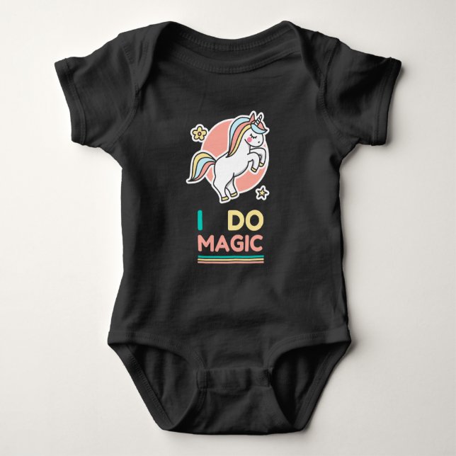 Unicorn - I Do Magic Baby Strampler (Vorderseite)