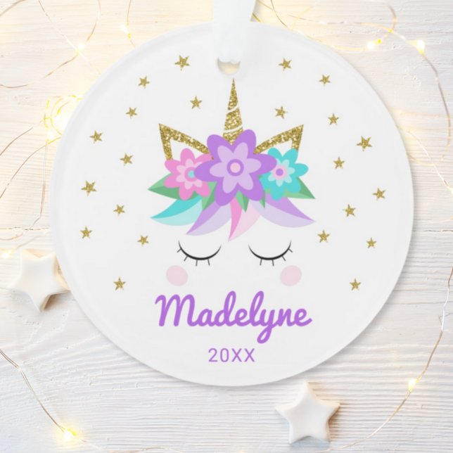 Unicorn Purple Flowers Stars Personalisierter Name Ornament (Von Creator hochgeladen)