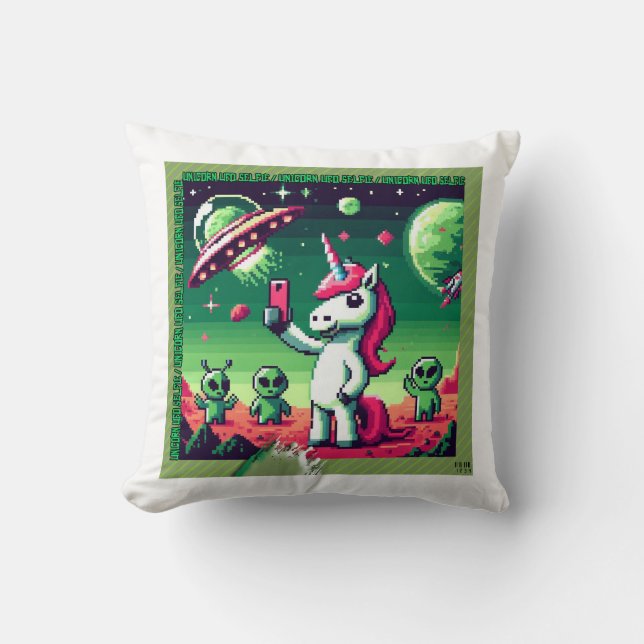 Unicorn UFO Selfie: Square Land (Pixel Art) #1 Kissen (Vorderseite)