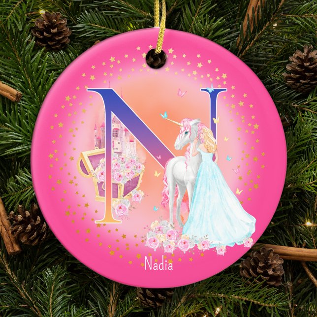 Unicorn und Princess Letter N Monogram Christmas Keramik Ornament (This pretty pink monogrammed Christmas ornament is perfect for your little princess!)