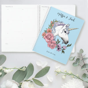 Unicorne blanche Fleurs roses Mariage bleu