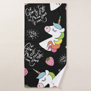 Unicorne, fraise, ananas, dessins à la crème glacé