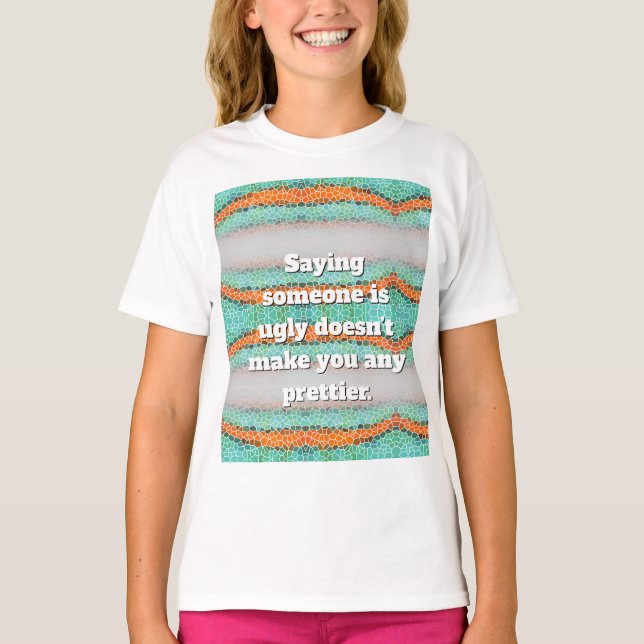 Unique Colorful Triangle Pattern & Quotes T-Shirt (Vorderseite)