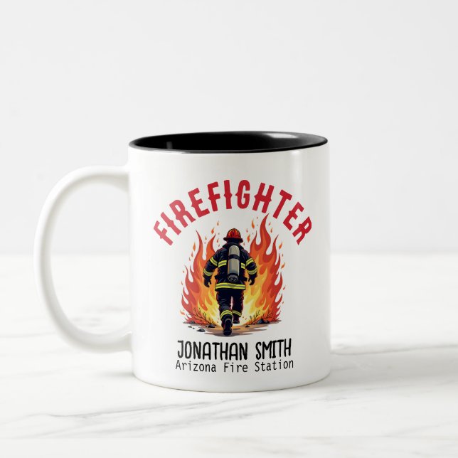 Unique Firefighter or Fireman on Fire Rescue Zweifarbige Tasse (Links)