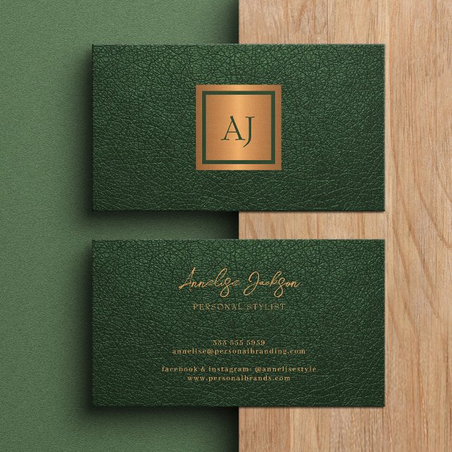 Unique modern monogram professional gold green visitenkarte (Von Creator hochgeladen)