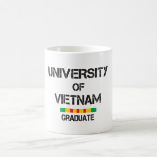Universität von Vietnam-Absolvent beunruhigte 1 Kaffeetasse