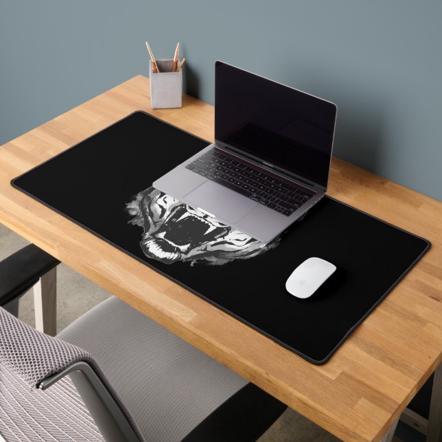 Unleash bold energy into your workspac schreibtischunterlage (Büro 2)