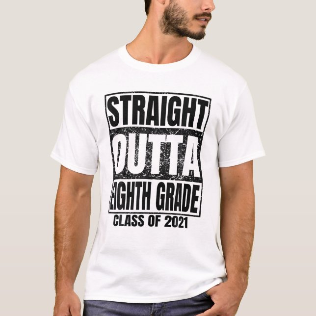 Unmittelbarer achter Abschluss der Klasse 2021 T-Shirt (Vorderseite)