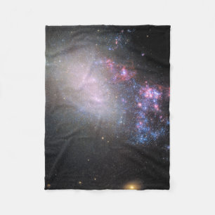 Unregelmäßige Galaxy Ngc 4485 Fleecedecke