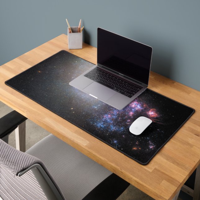 Unregelmäßige Galaxy Ngc 4485 Schreibtischunterlage (Büro 2)