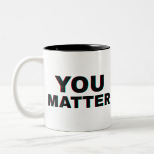 Unscharfe Wörter IHNEN WICHTIG Typografie Zitat Zweifarbige Tasse