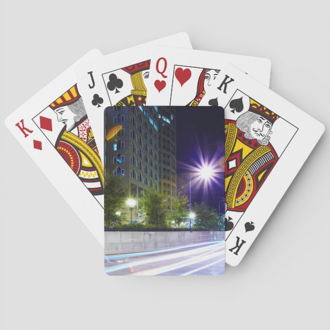 Unscharfer Verkehr nachts Spielkarten (Rückseite)