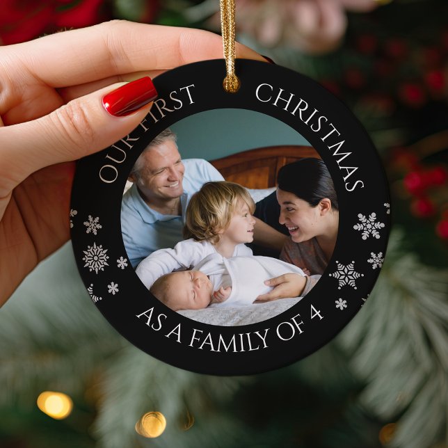 Unser 1. Weihnachten als Familie von 4 Weihnachten Ornament (Von Creator hochgeladen)
